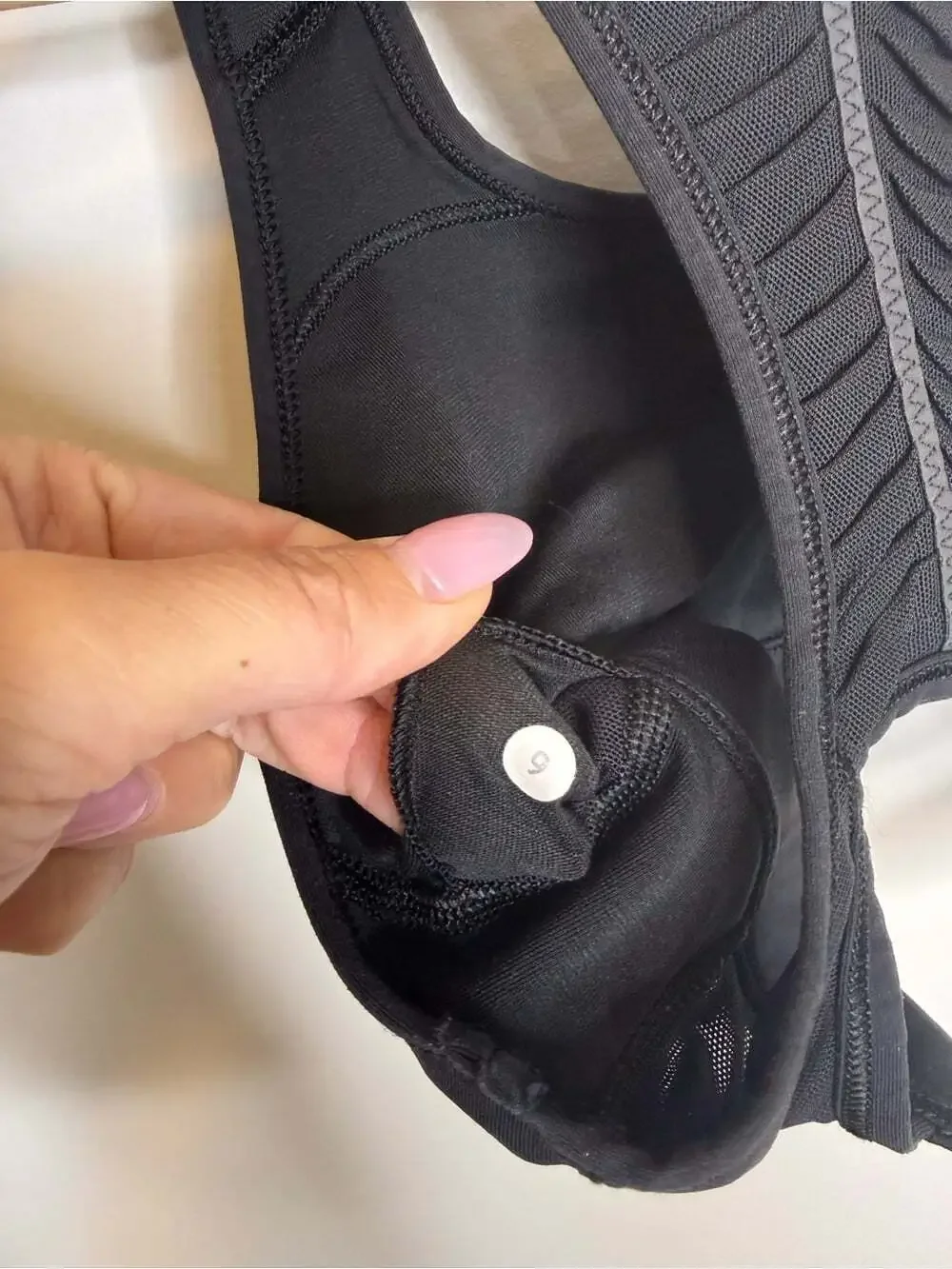 Lululemon Making Moves Bra black size 6